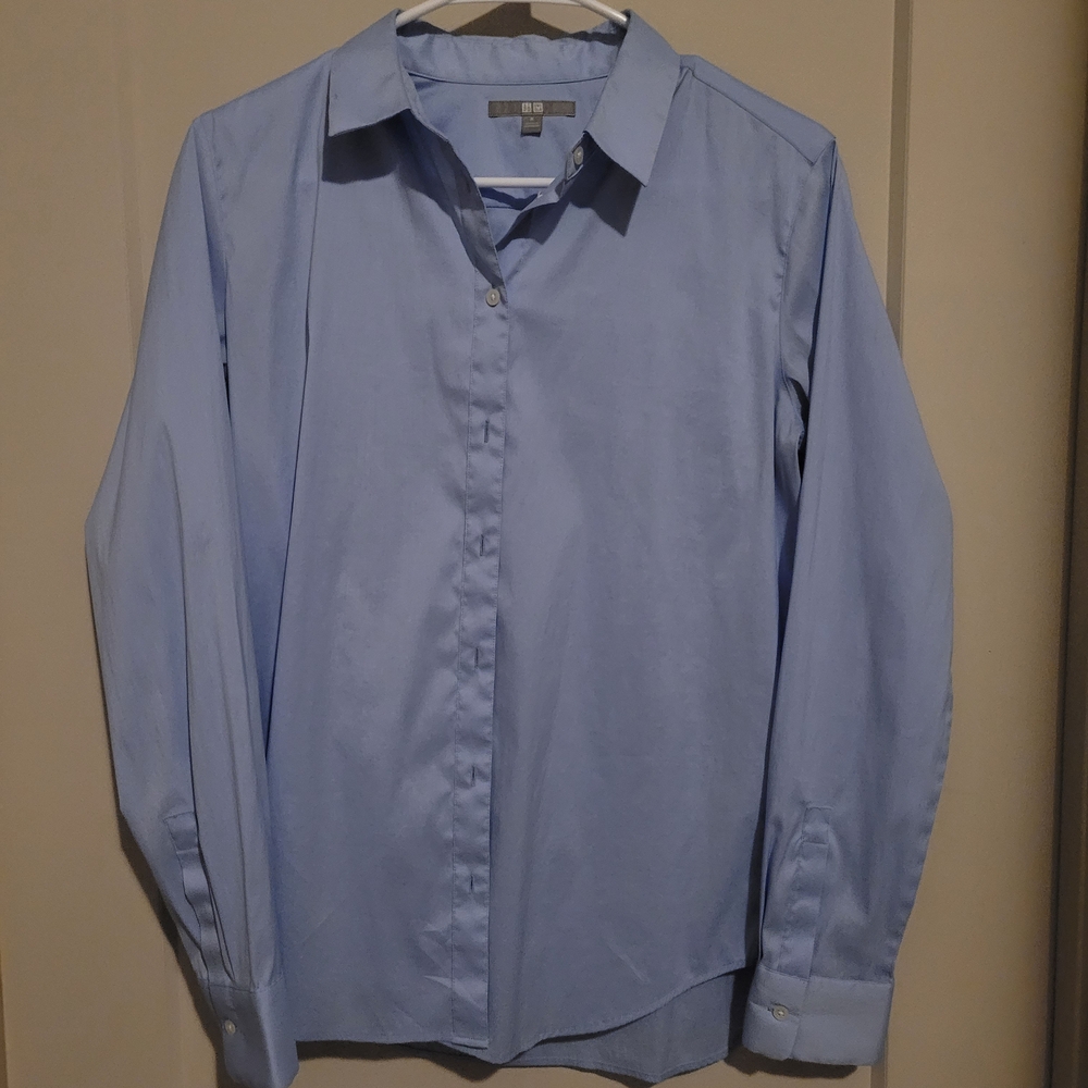 Uniqlo Light Blue Dress Shirt